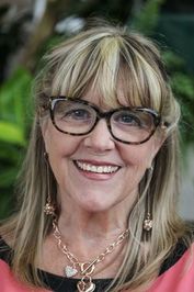 Susan Cushman